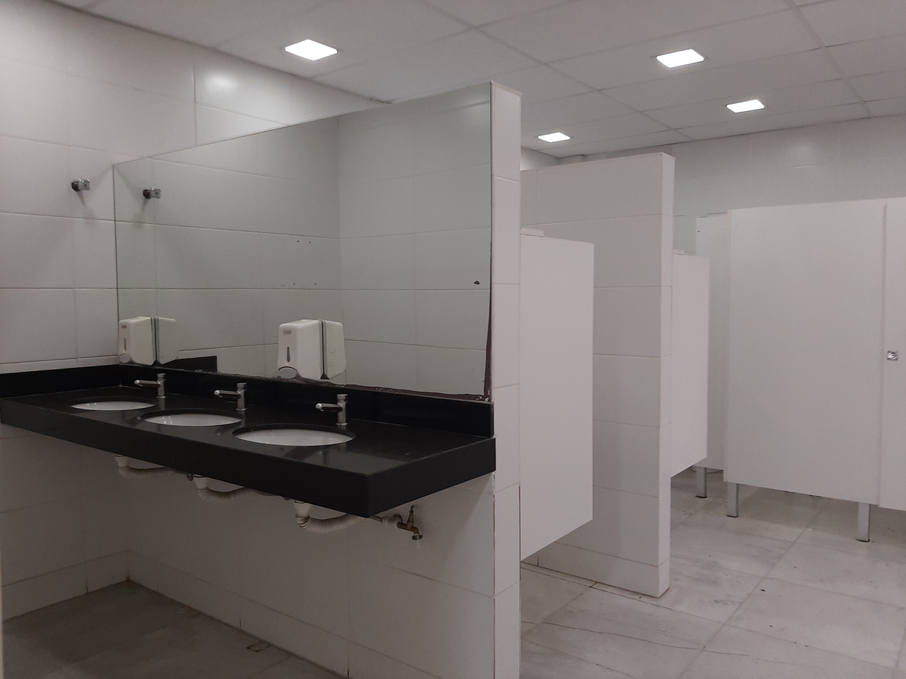 Loja de 540m2, na Savassi 13