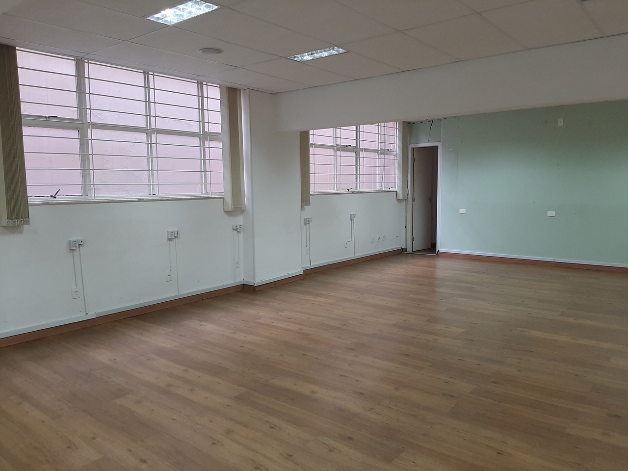 Loja de 540m2, na Savassi 12