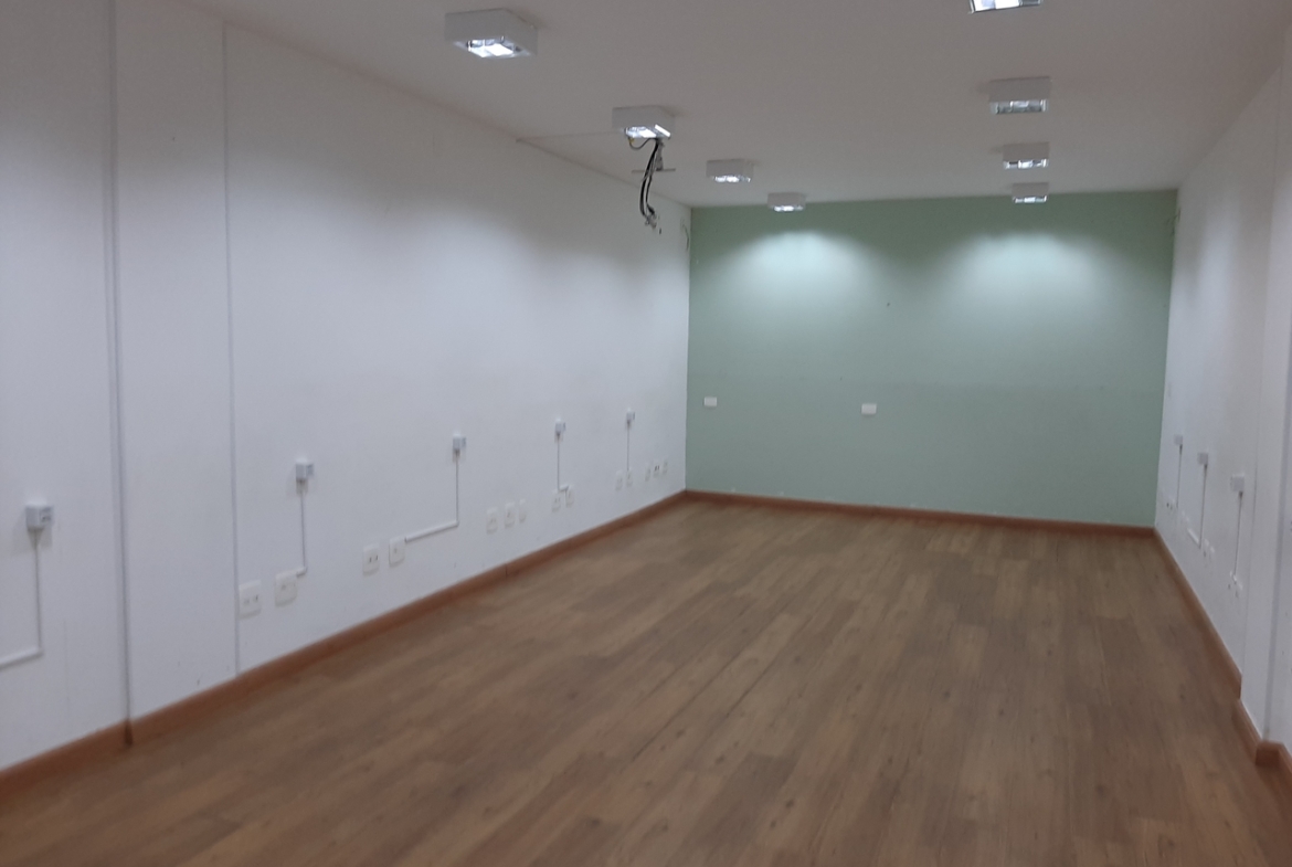 Loja de 540m2, na Savassi 6